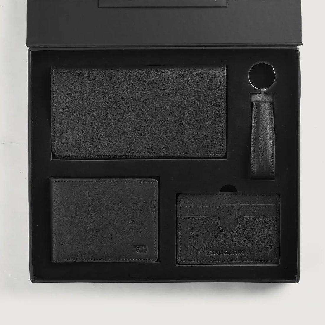 Timeless Taylen Black Leather Gift Set